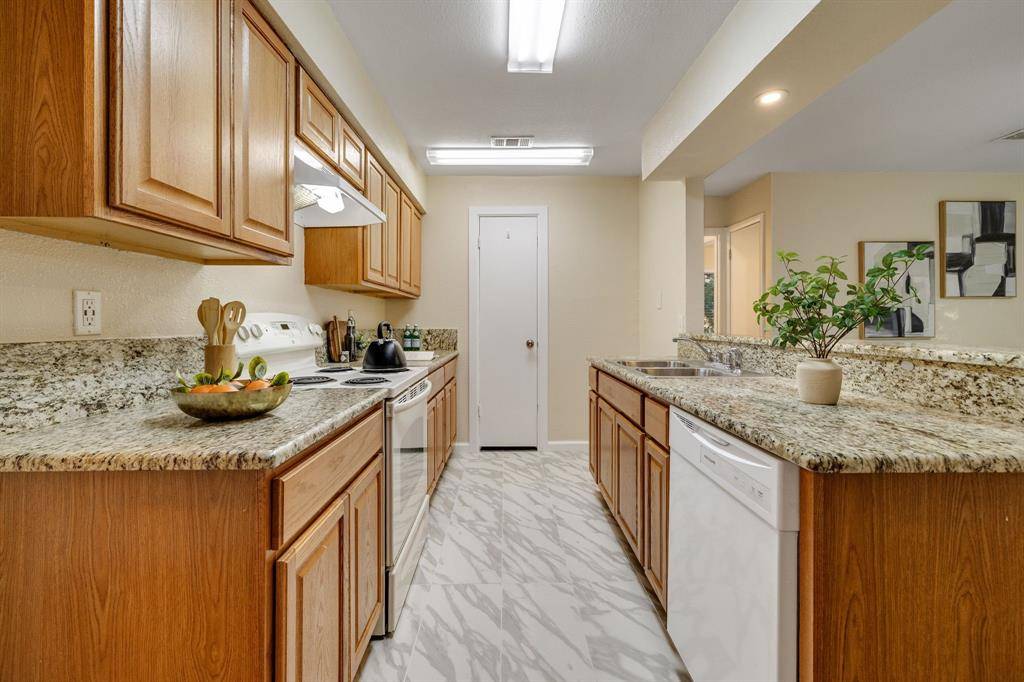 Grand Prairie, TX 75052,449 Springdale