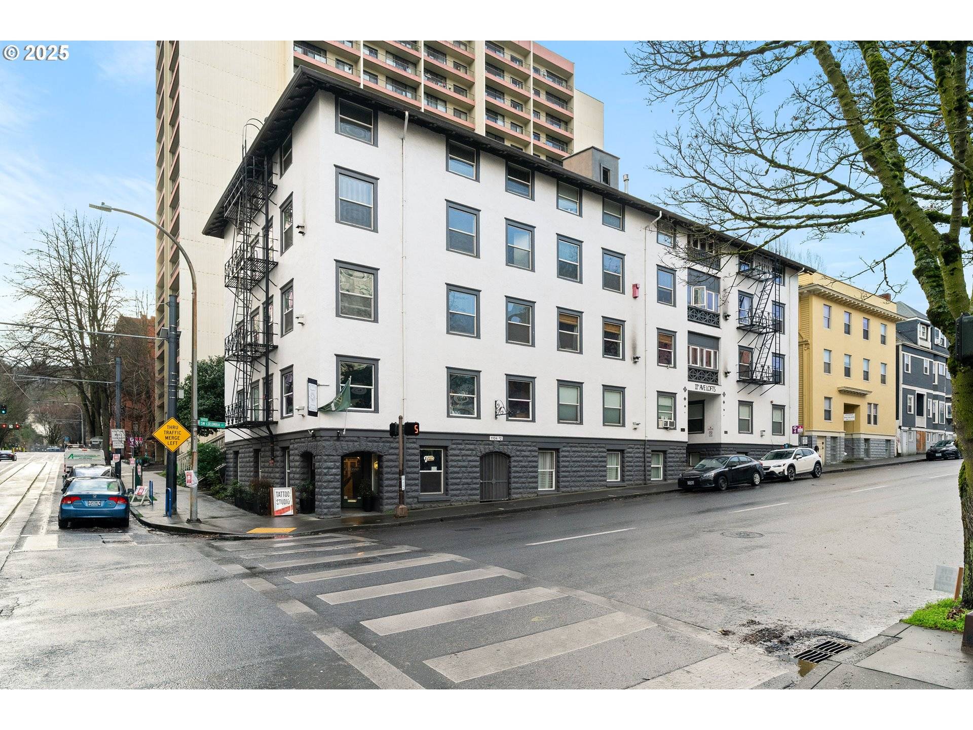 Portland, OR 97201,1104 SW COLUMBIA ST #203