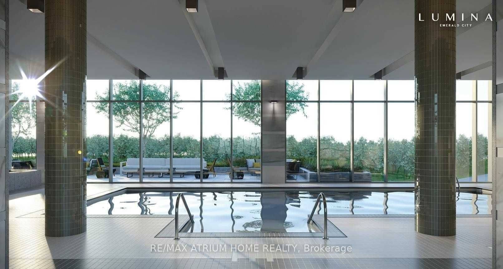 Toronto C15, ON M2J 1M1,36 Forest Manor RD #905