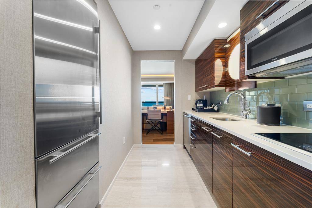 Fort Lauderdale, FL 33304,551 N Fort Lauderdale Beach Blvd #H1716