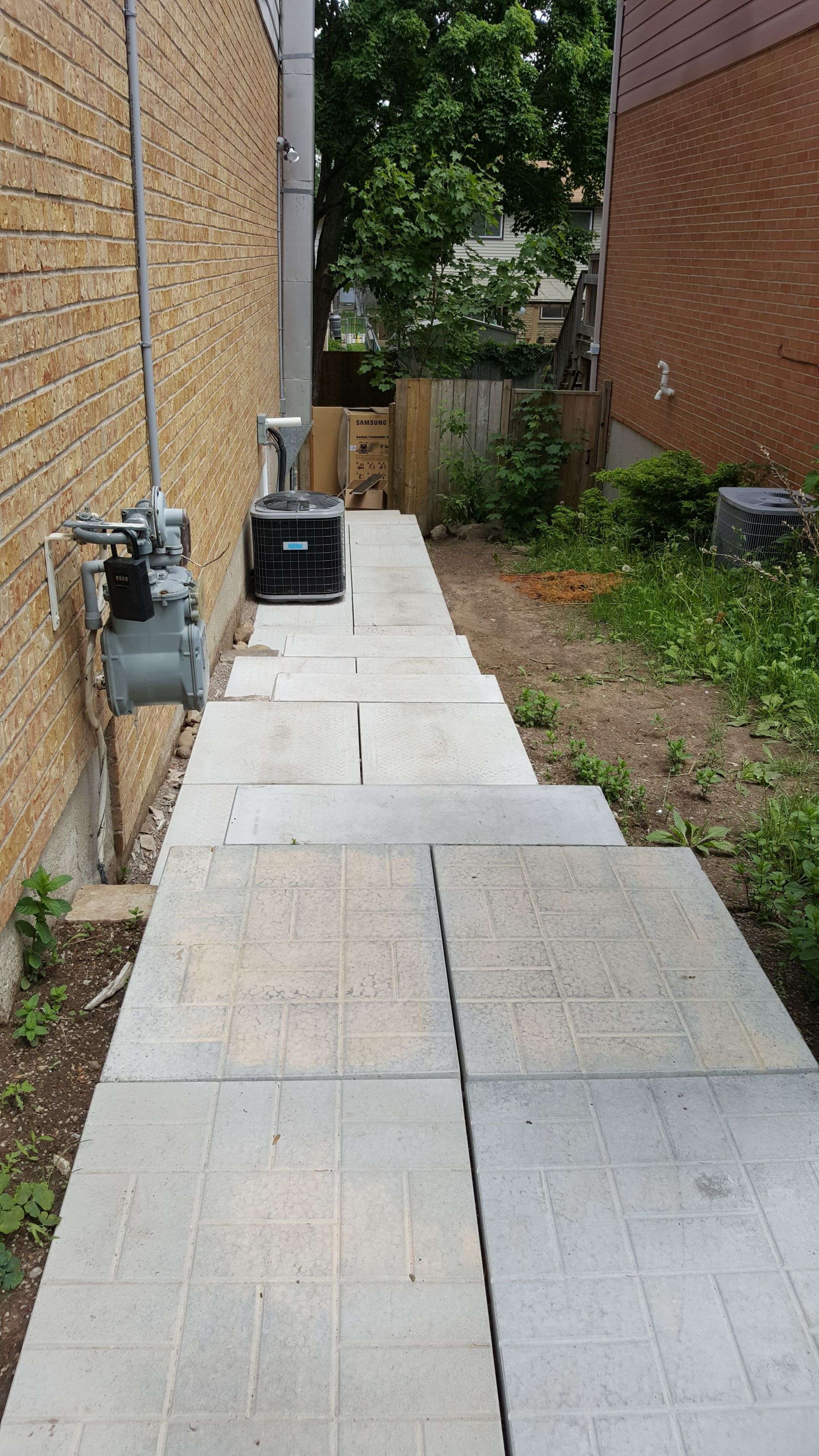 Barrie, ON L4N 4T7,70-A Chaucer CRES #Basement