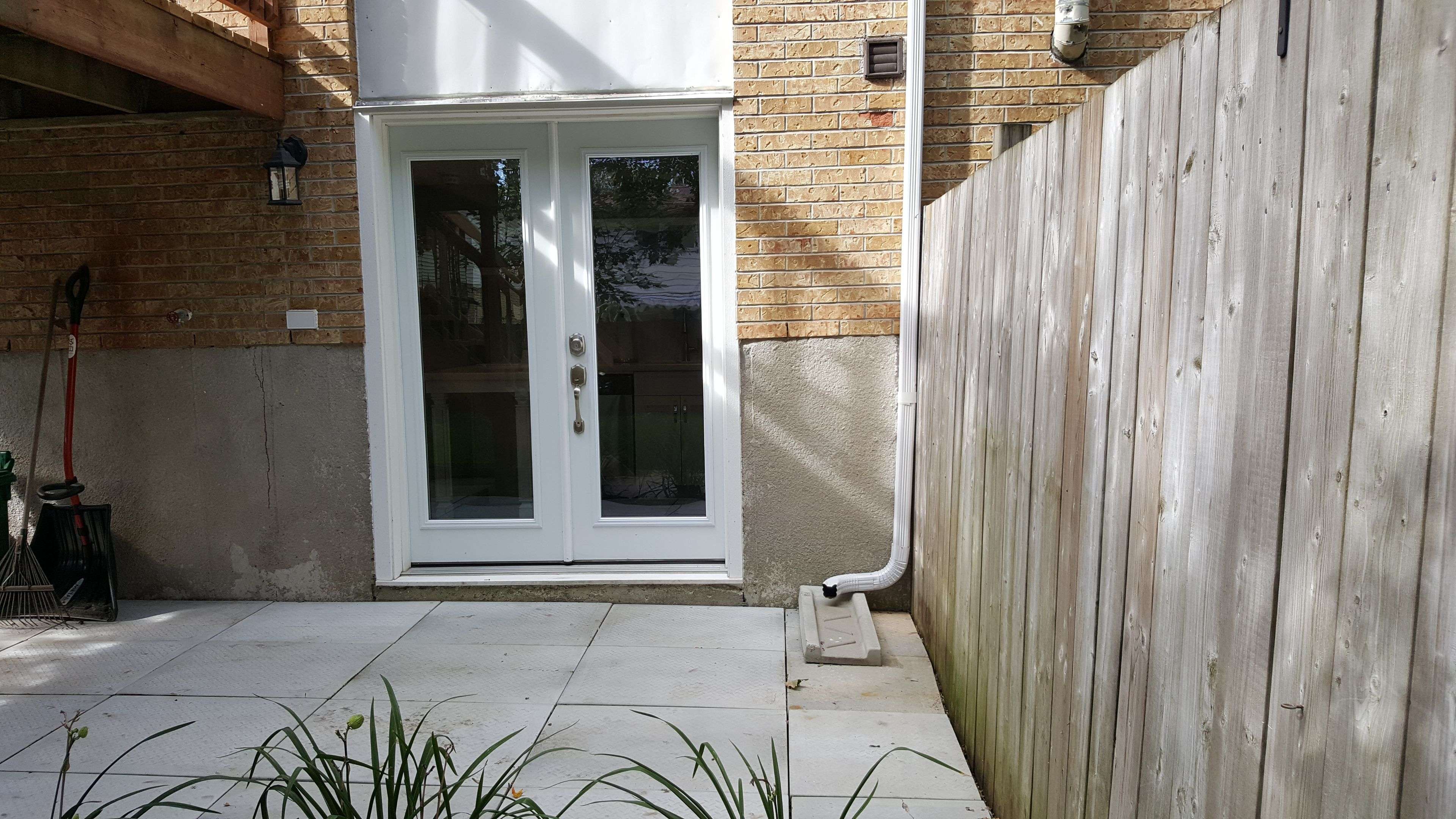 Barrie, ON L4N 4T7,70-A Chaucer CRES #Basement