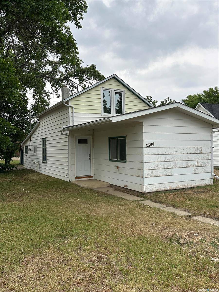 Gull Lake, SK S0N 1A0,3360 Rutland AVENUE