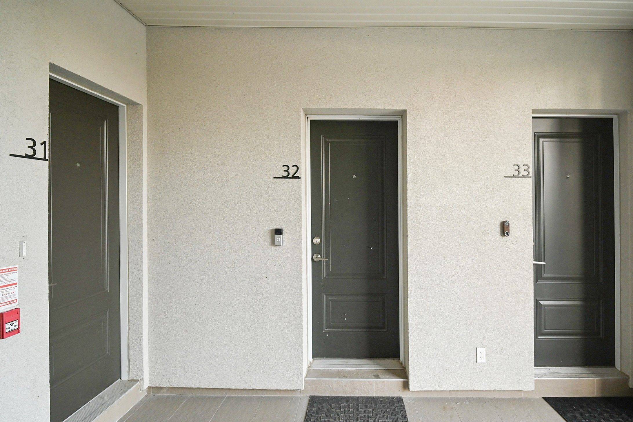 Mississauga, ON L4Z 0A6,81 Armdale RD #32