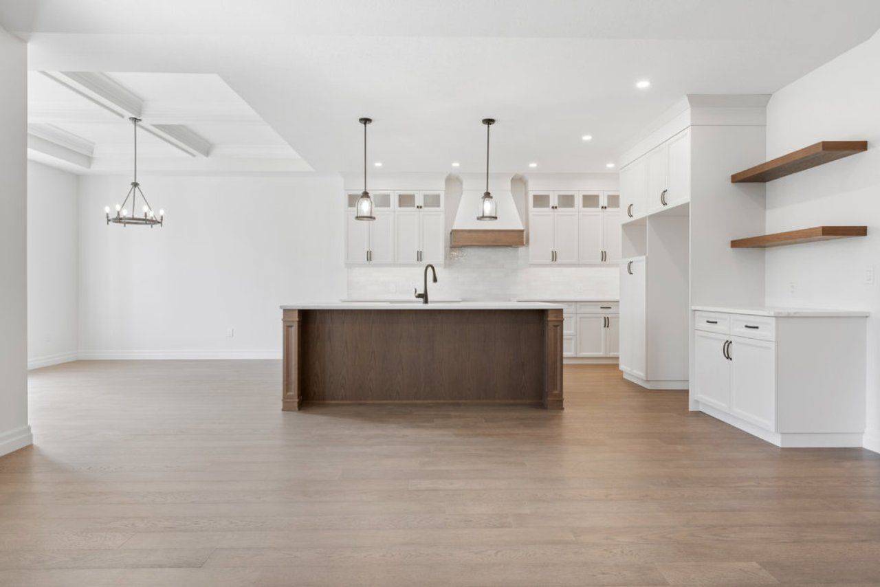 Brant, ON N3L 4G1,81 Cedar ST