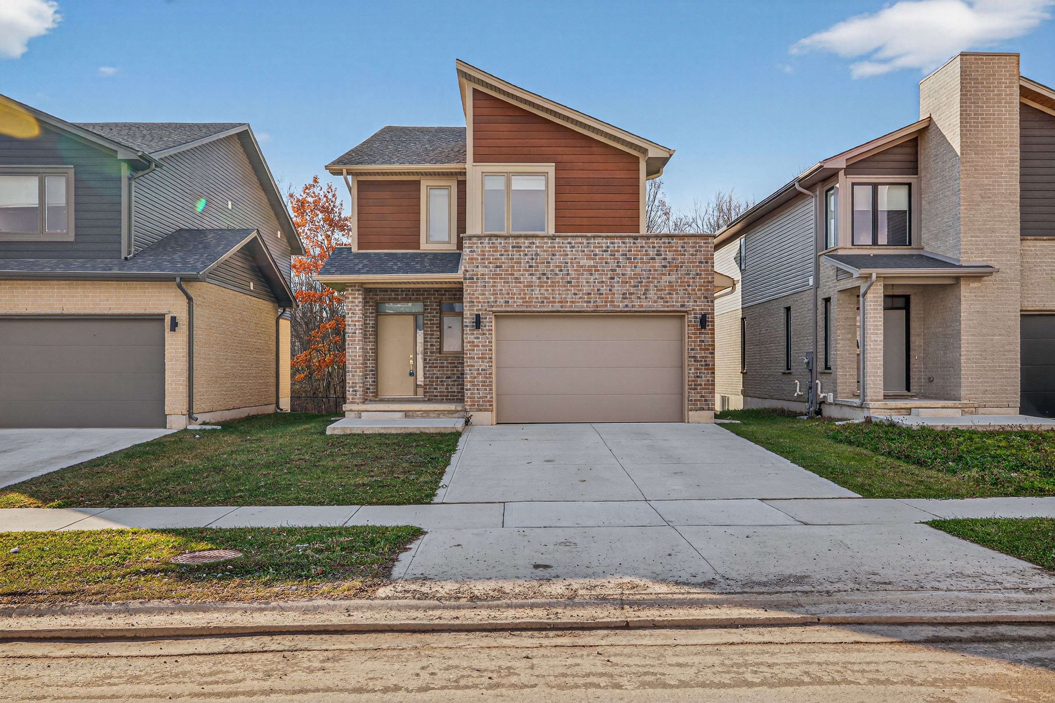 London South, ON N6M 0J7,2004 Evans BLVD