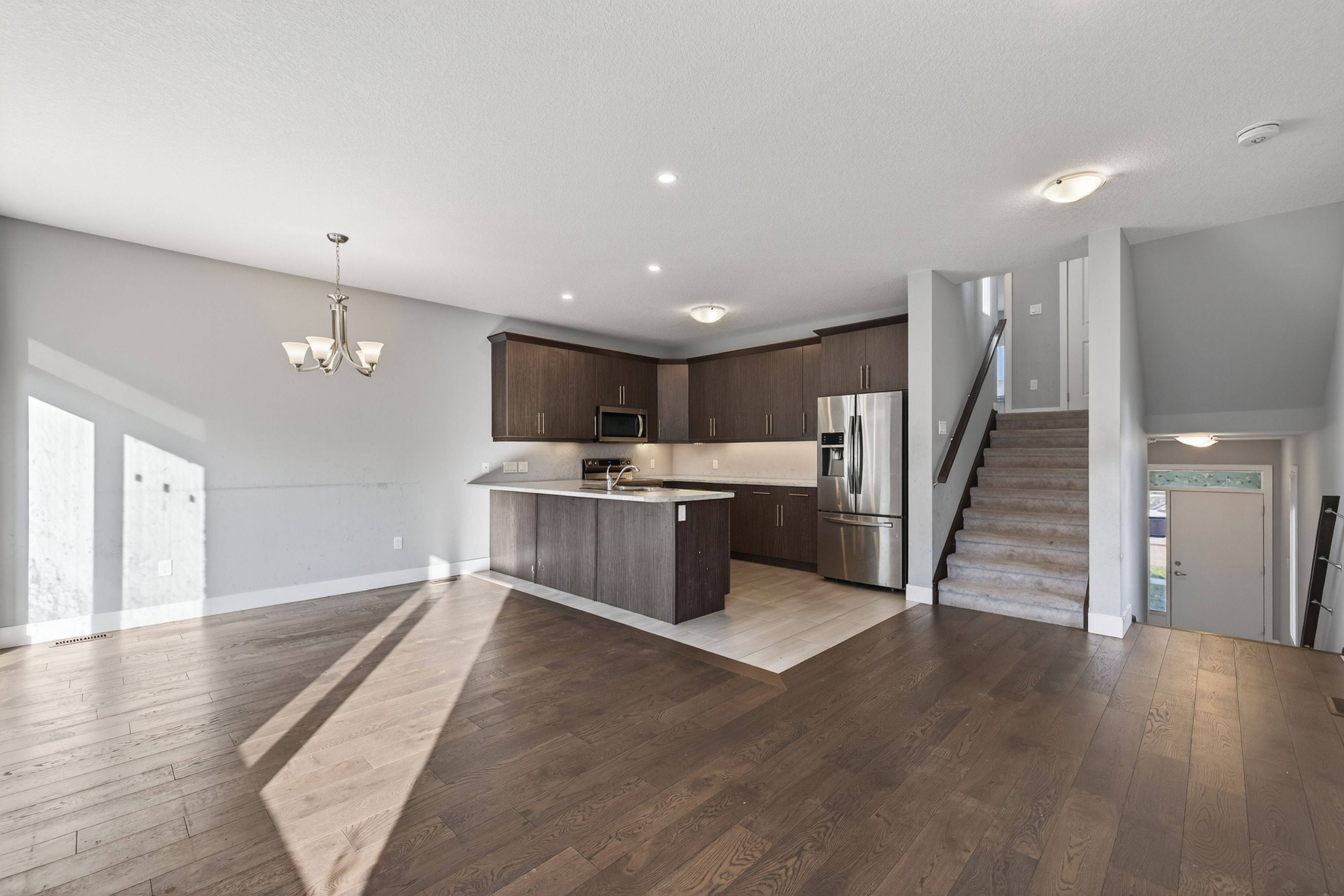 London South, ON N6M 0J7,2004 Evans BLVD