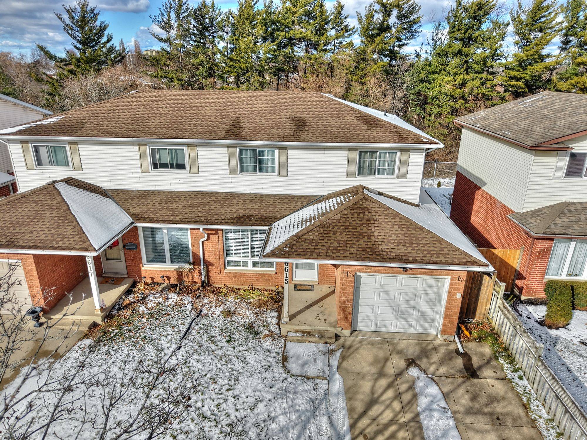 Niagara Falls, ON L2E 7H7,6615 Harper DR