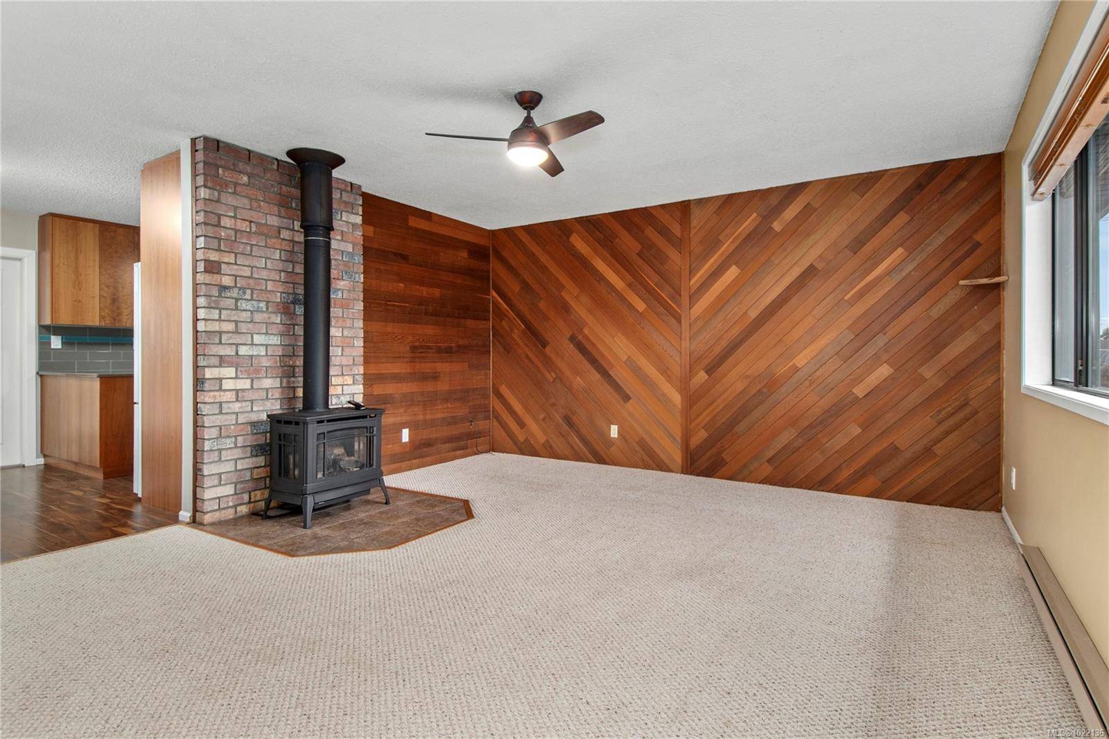 Campbell River, BC V9W 6A5,641 Albatross Cres