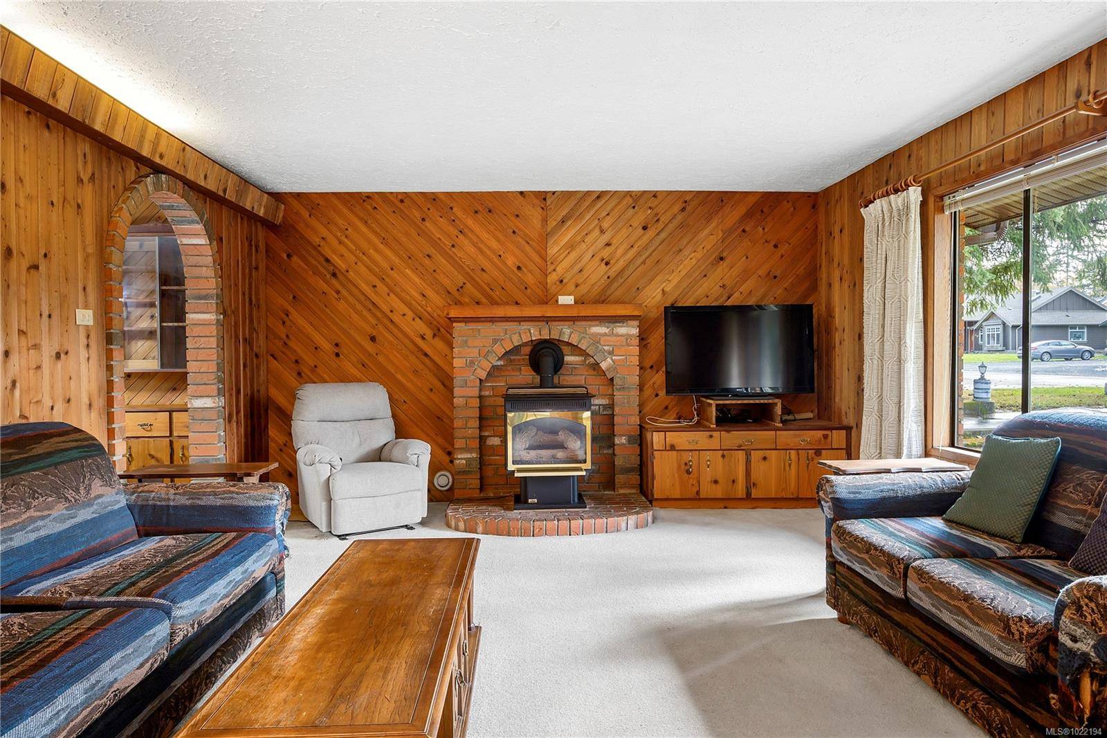 Parksville, BC V9P 2E6,856 Reid Rd