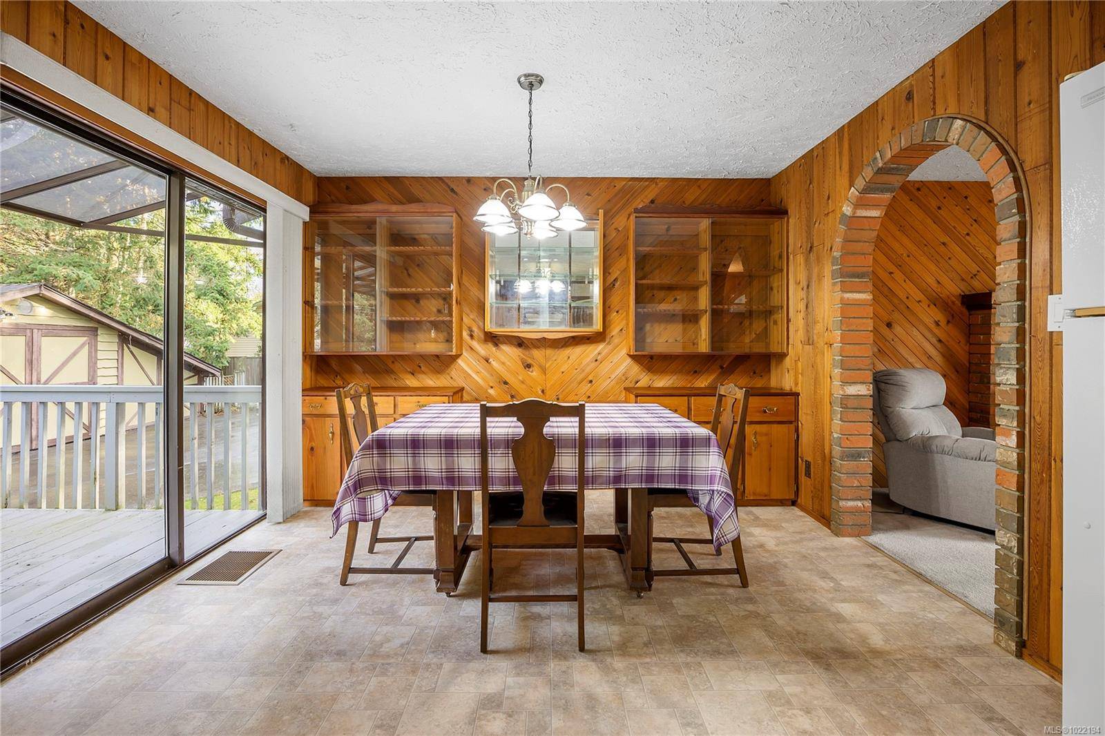 Parksville, BC V9P 2E6,856 Reid Rd