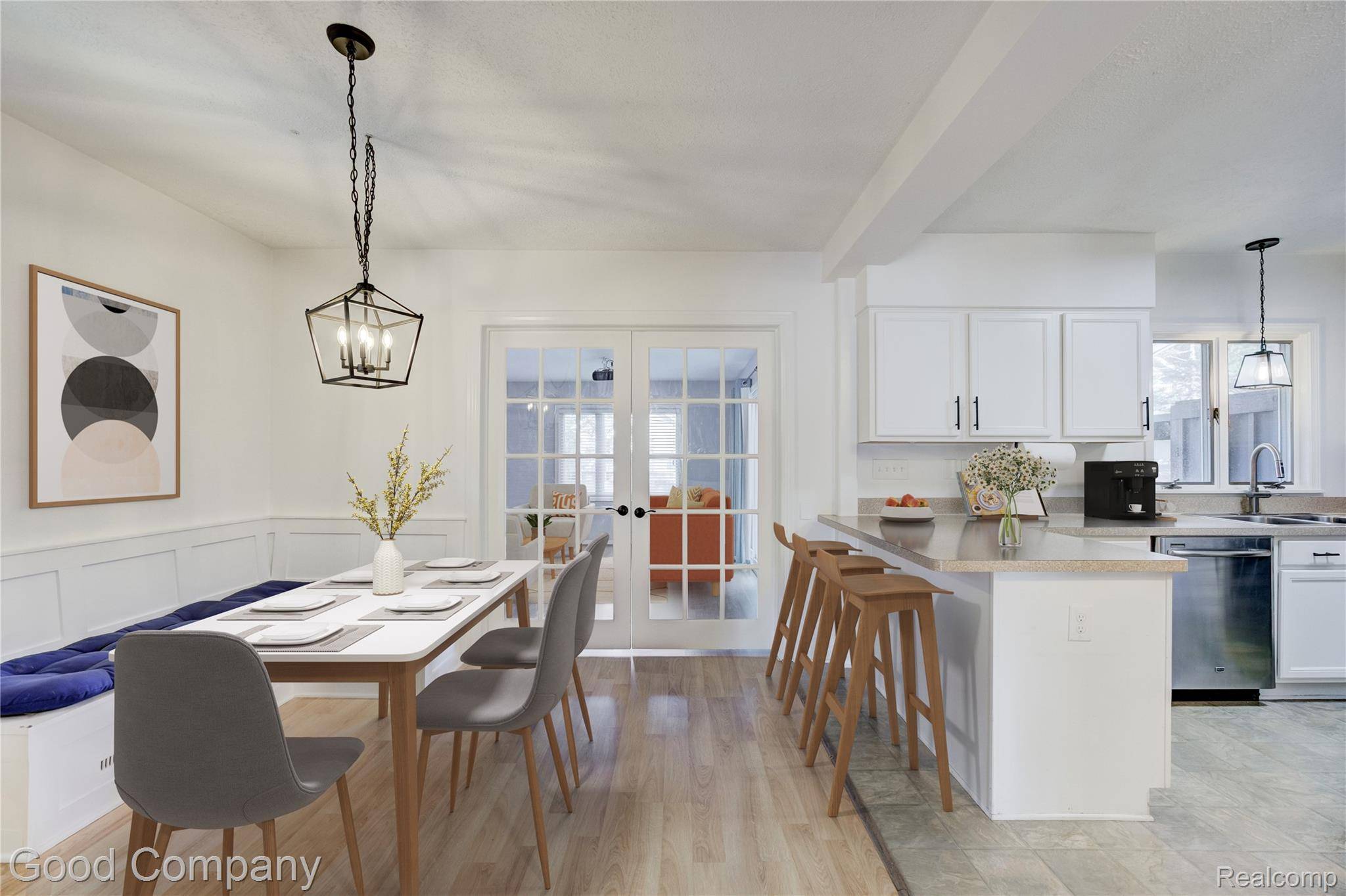 Royal Oak, MI 48067,934 Lockwood RD