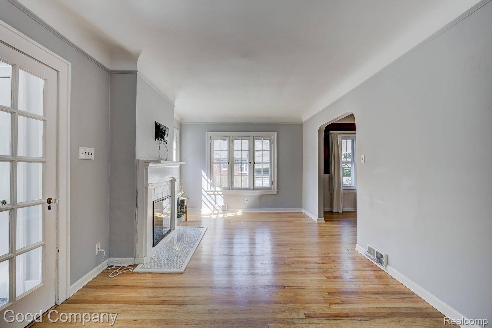 Royal Oak, MI 48067,934 Lockwood RD