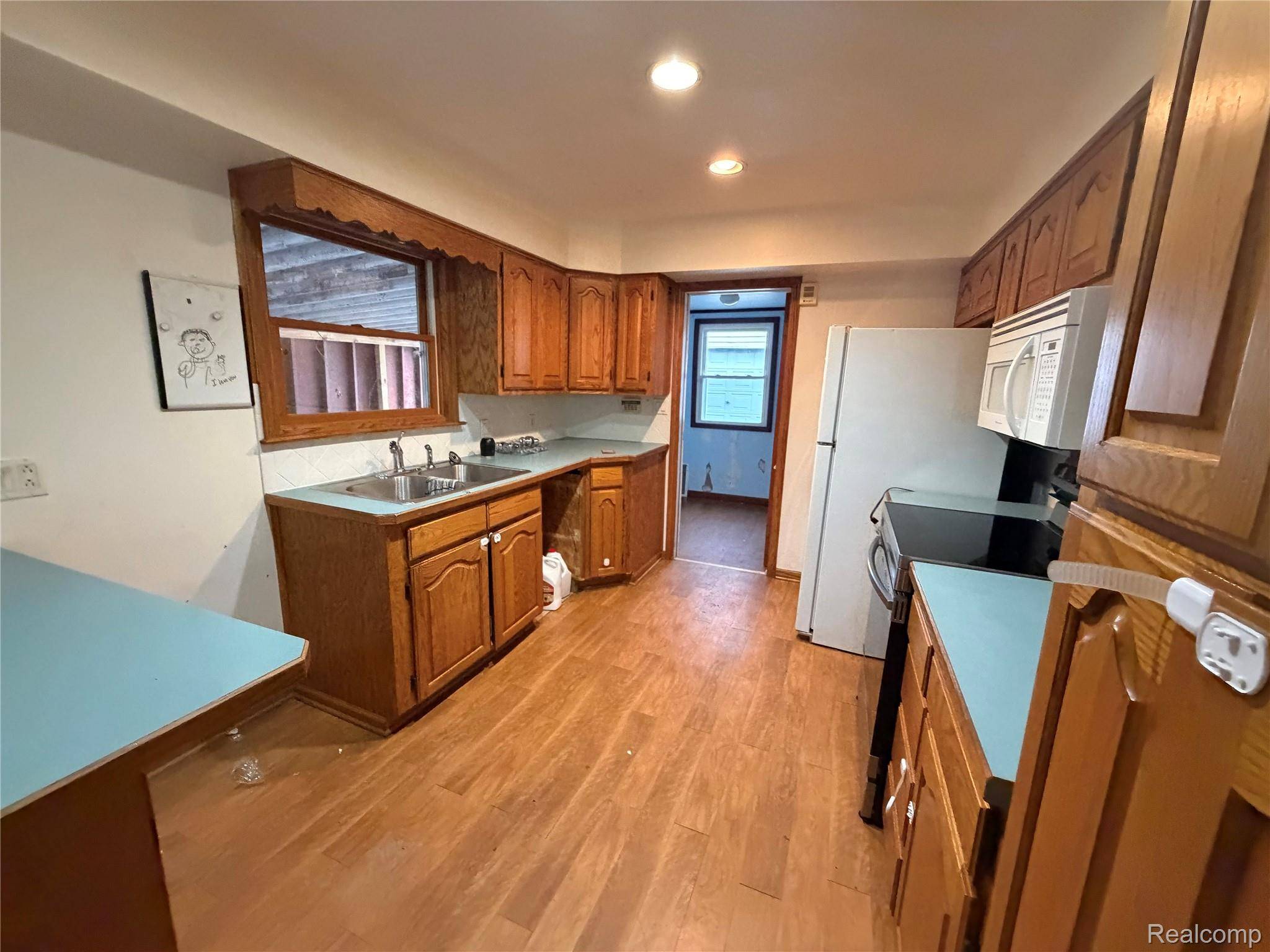 Flint, MI 48506,3294 Huggins AVE