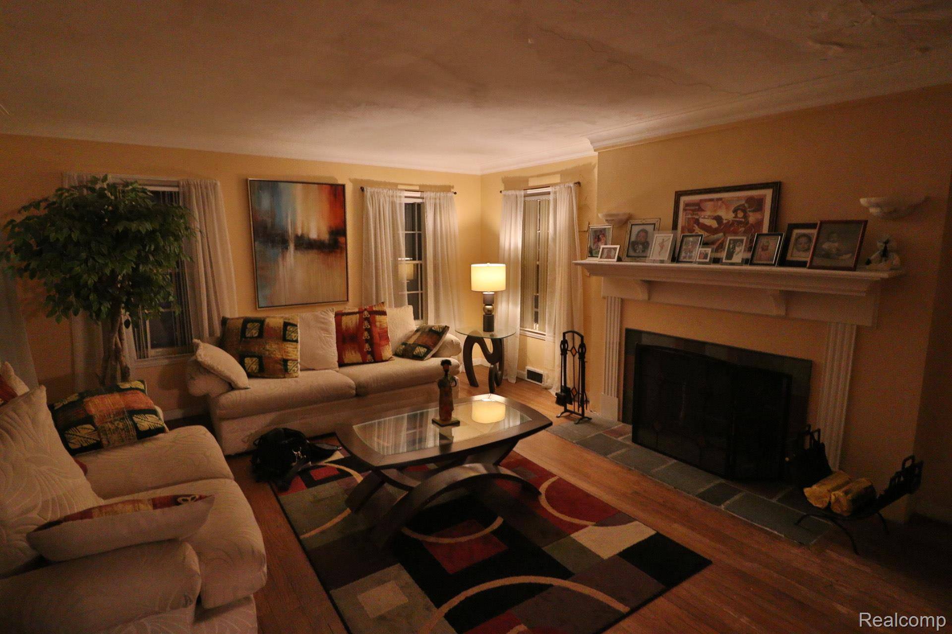 Detroit, MI 48203,2720 Woodstock DR