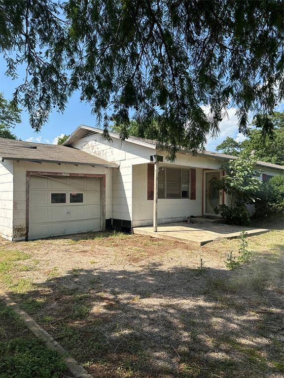 Rosebud, TX 76570,202 W Rowena Street