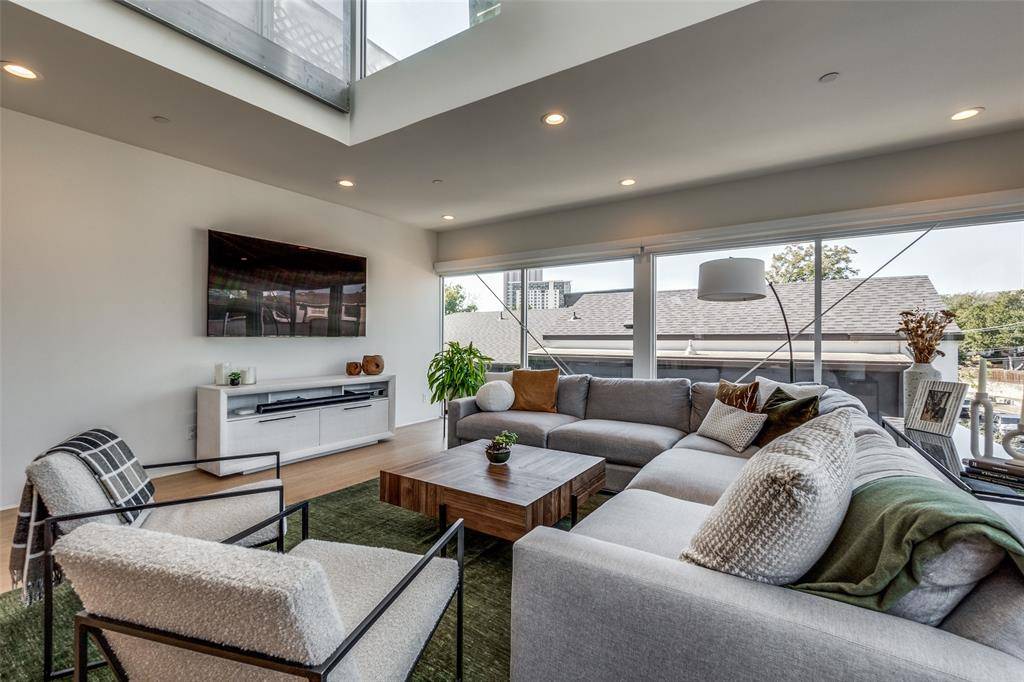 Dallas, TX 75204,4626 Coles Manor Place #101