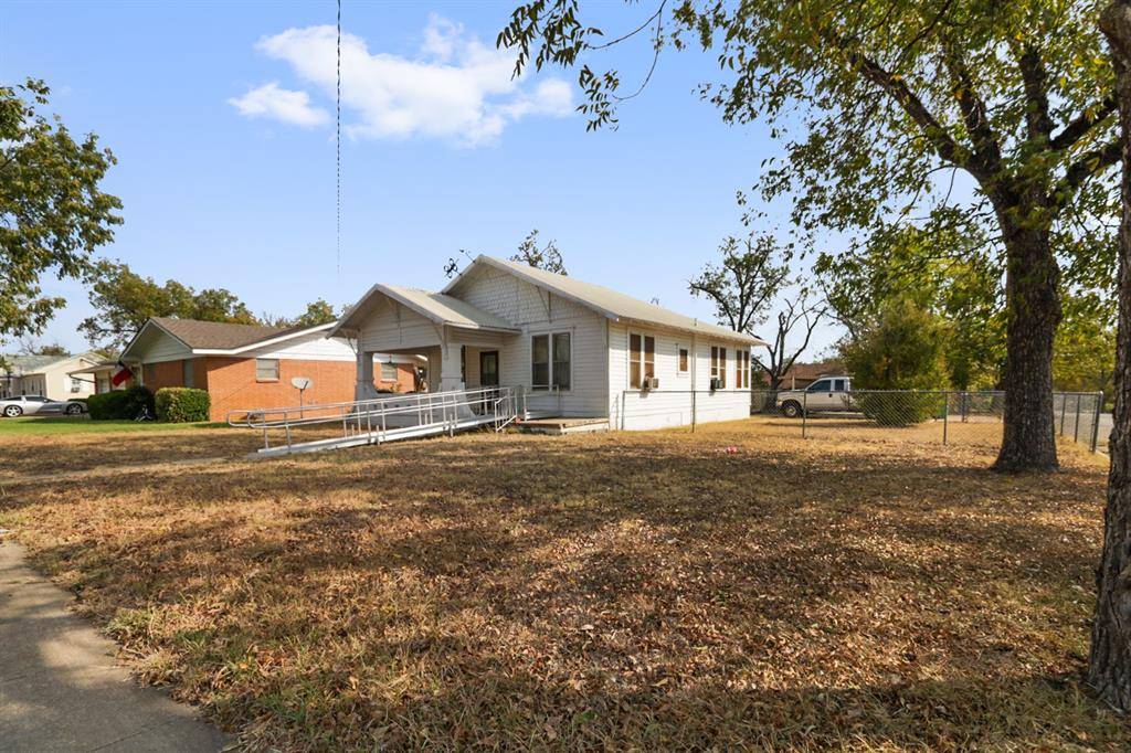 Coleman, TX 76834,1115 S Colorado Street