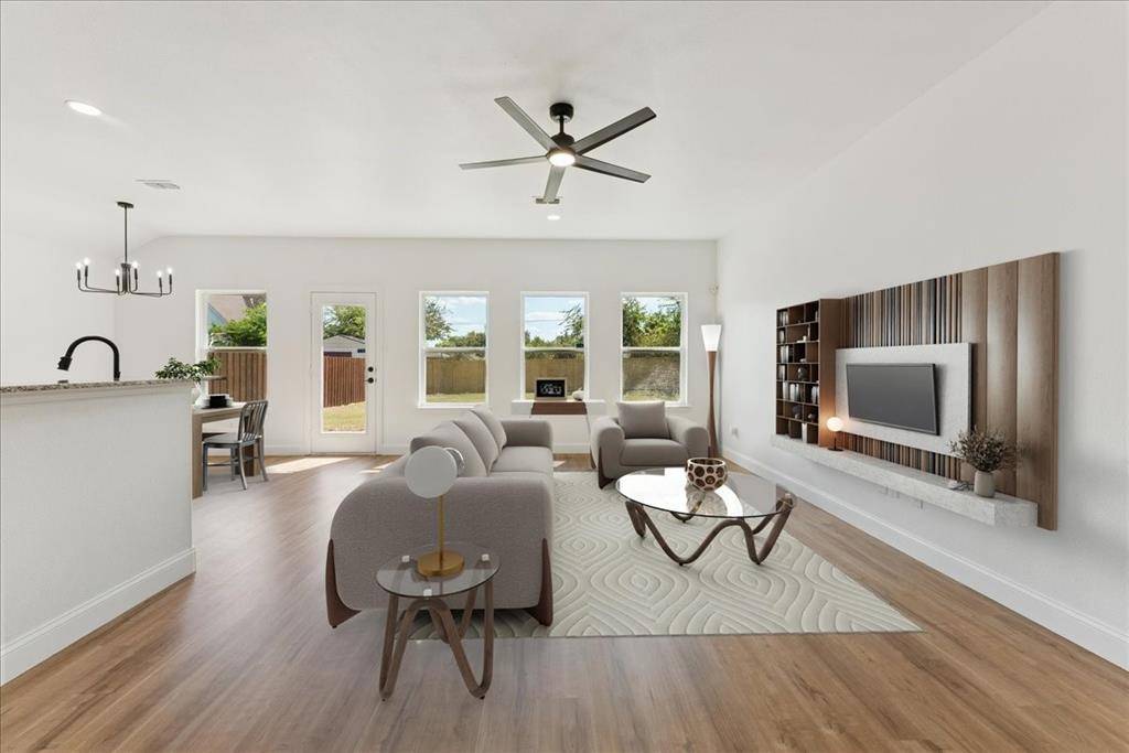 Dallas, TX 75253,810 Ranch Road