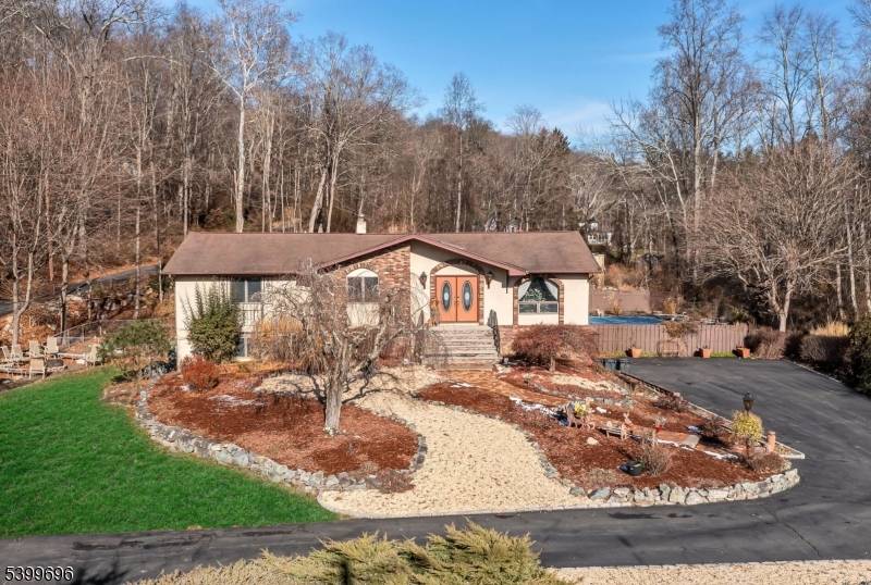 Ringwood Boro, NJ 07456,174 Conklintown Rd