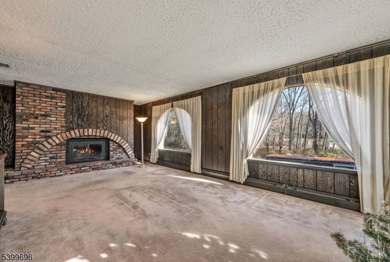 Ringwood Boro, NJ 07456,174 Conklintown Rd