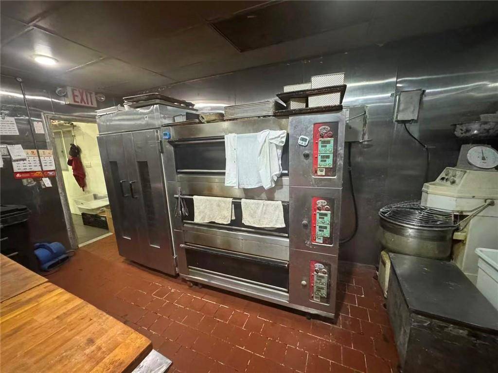 Brooklyn, NY 11229,1310 Avenue U