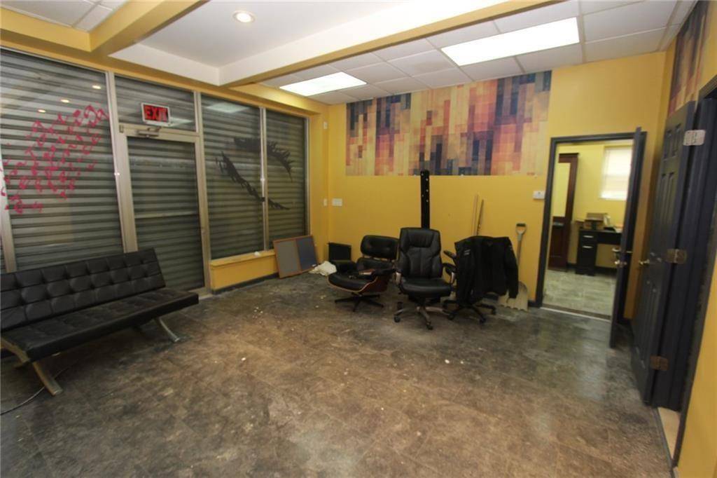 Brooklyn, NY 11223,120 Avenue T