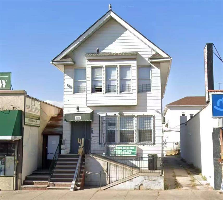 Brooklyn, NY 11204,6910 Bay Pkwy