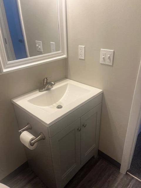 Portage, MI 49002,310 Admiral AVE #4