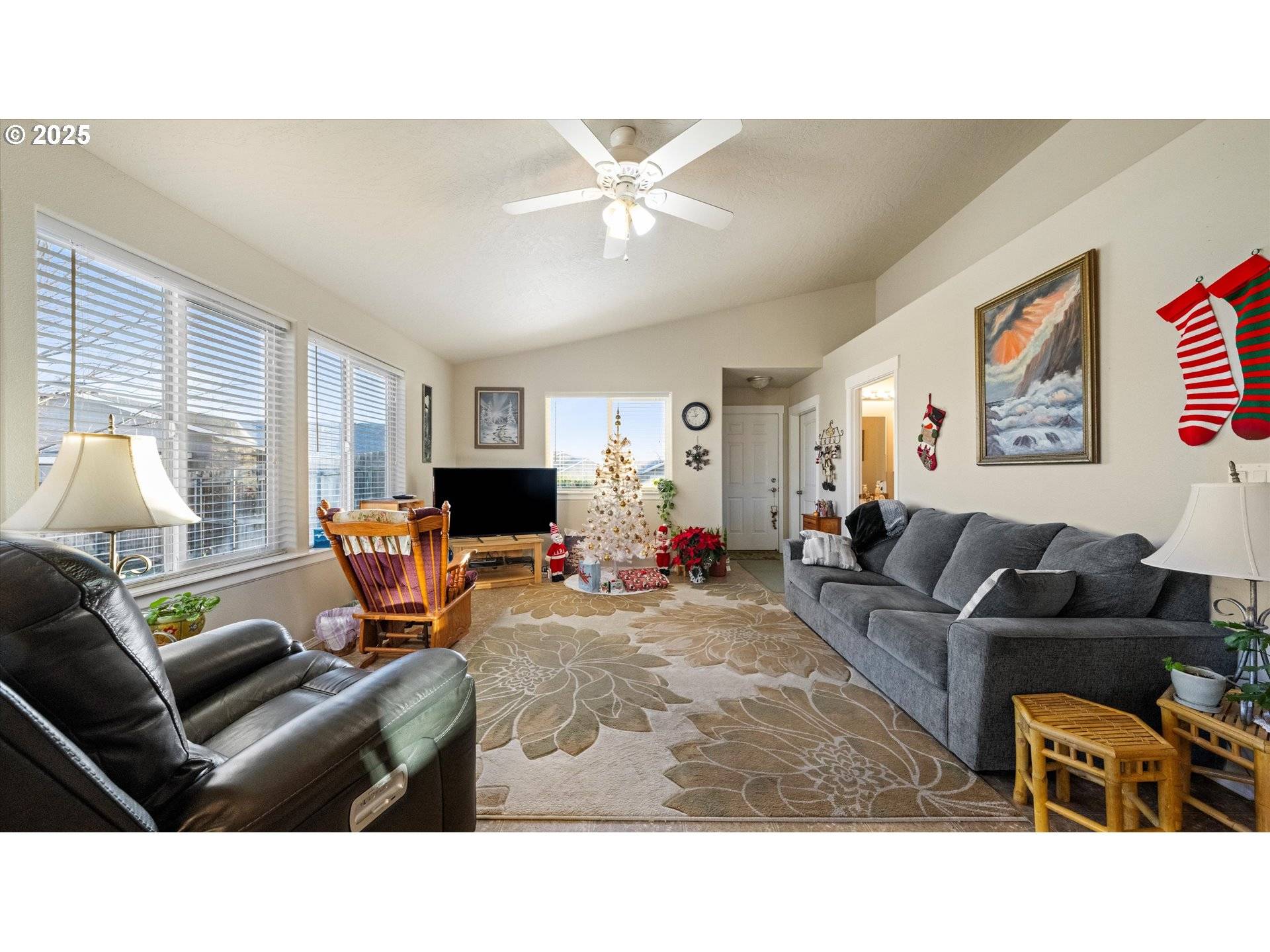 Stanfield, OR 97875,110 TEAL CT