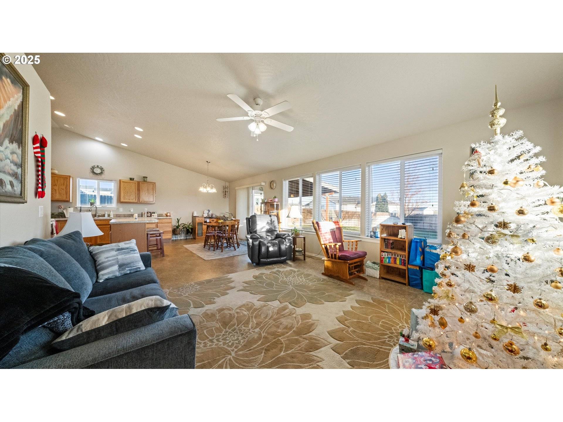 Stanfield, OR 97875,110 TEAL CT