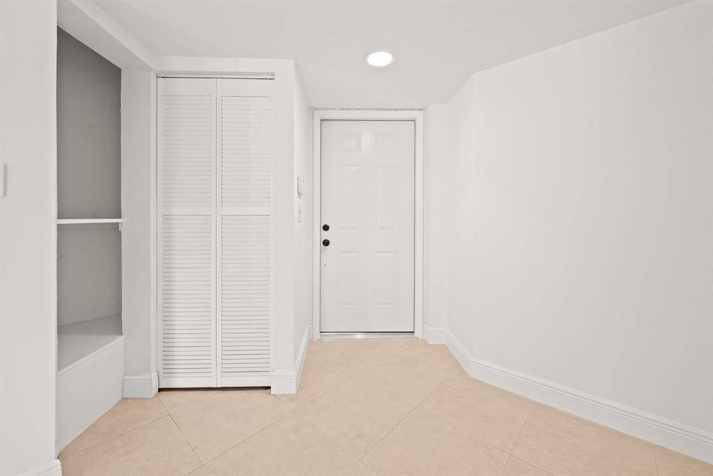 Plantation, FL 33322,1769 NW 81st Way #1769