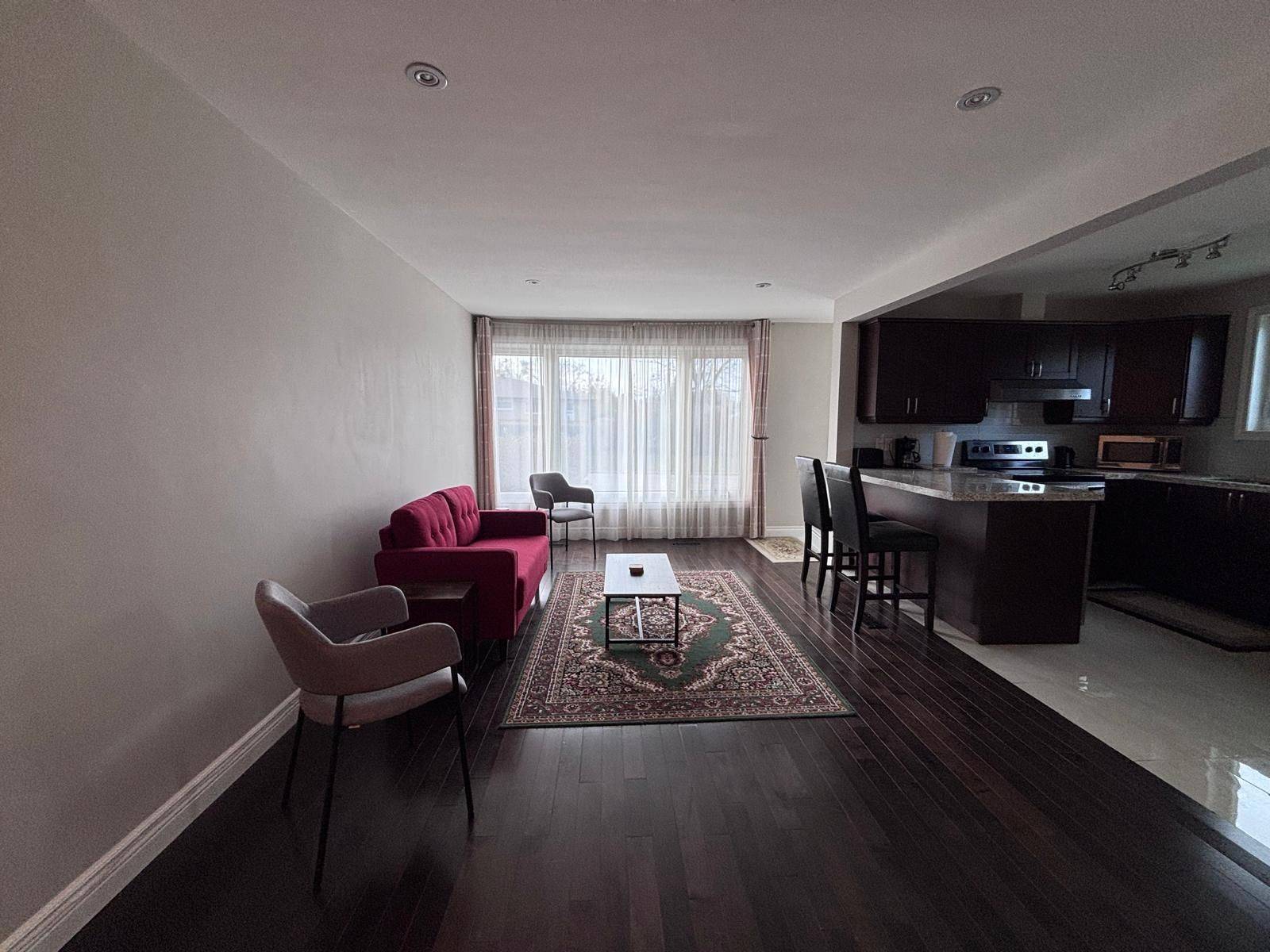 Richmond Hill, ON L4C 3H1,295 Blue Grass BLVD