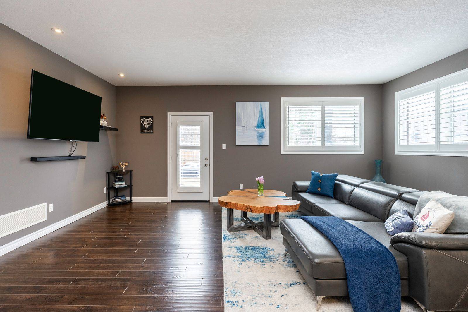 Wasaga Beach, ON L9Z 2N7,9 Northgate RD