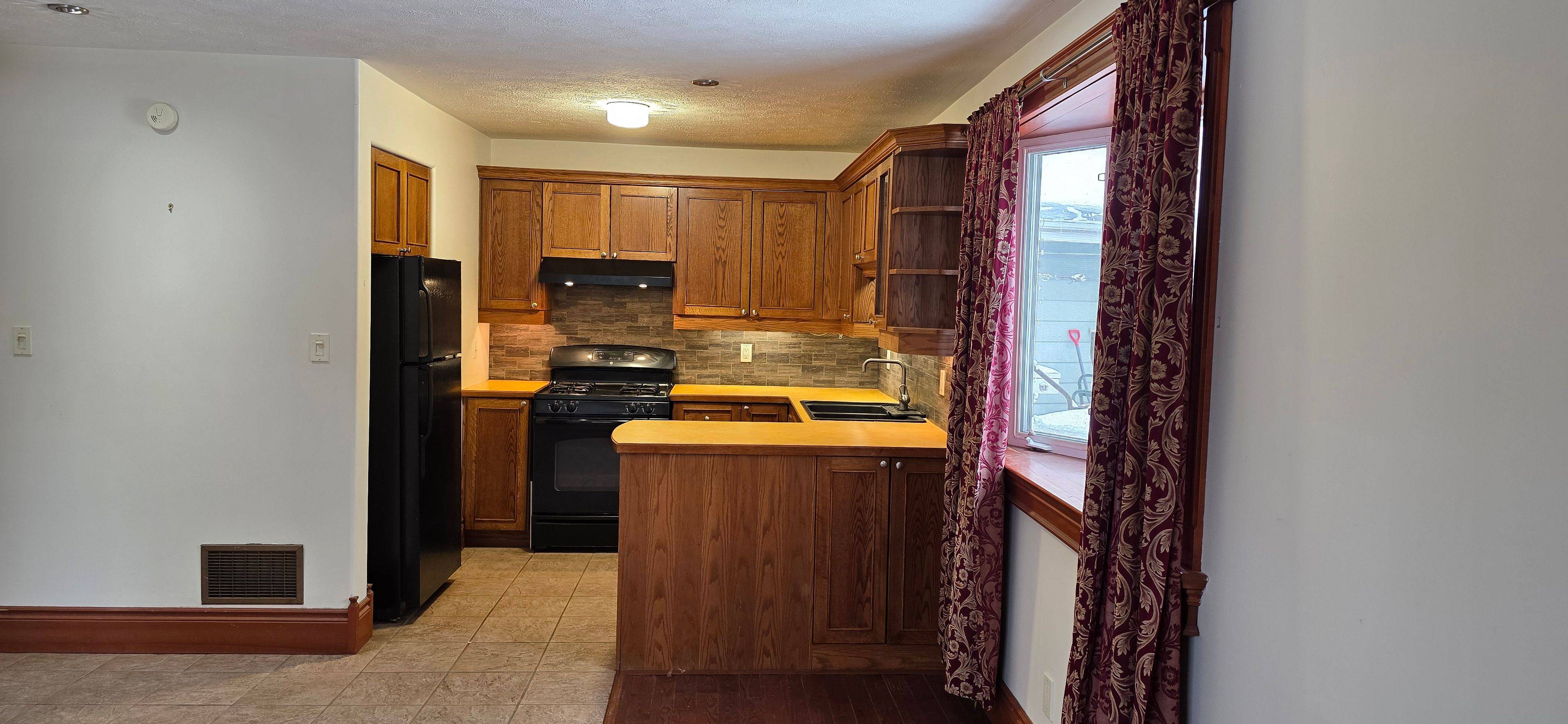 Oro-medonte, ON L0K 1E0,9 Conder DR #2