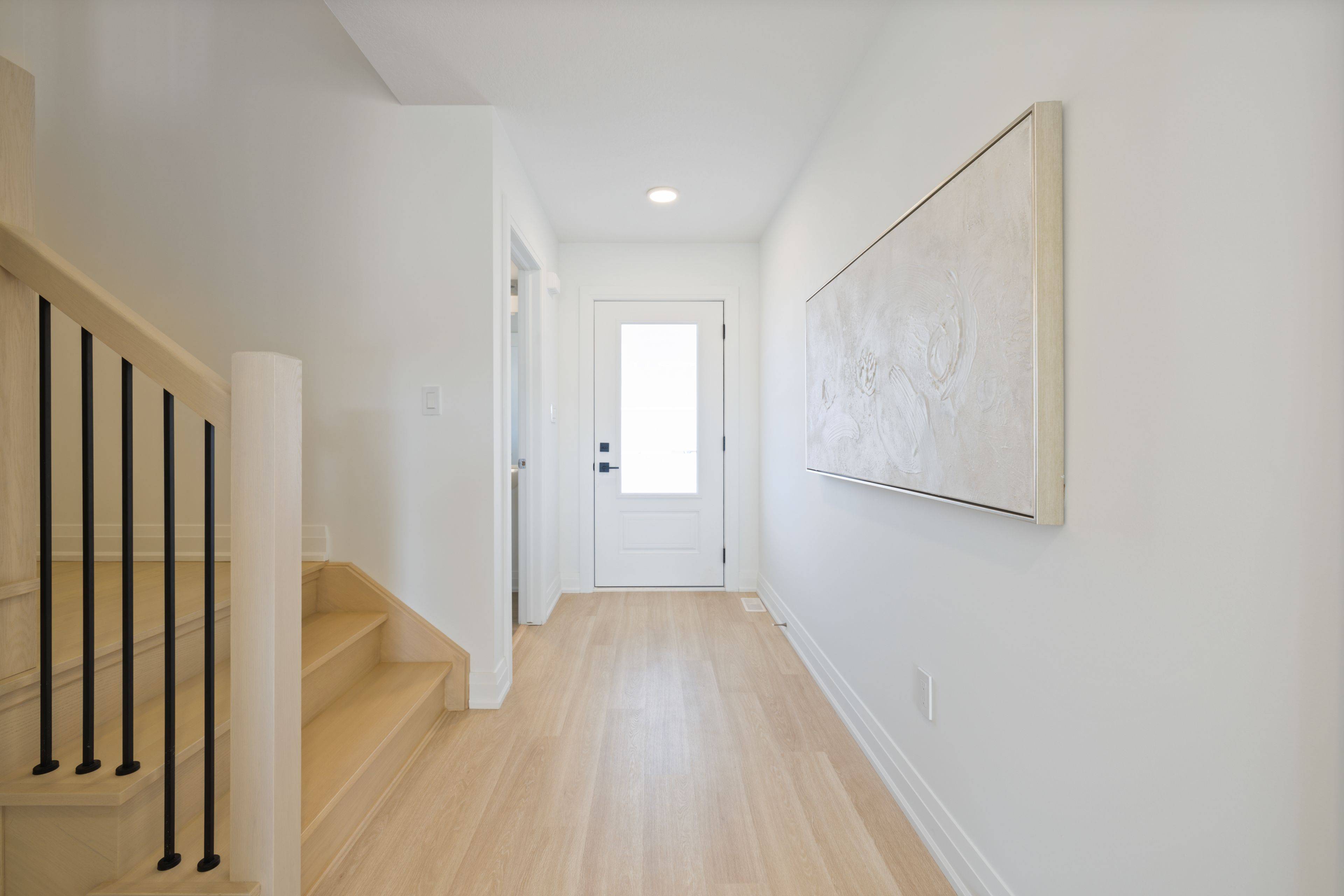 Collingwood, ON L9Y 2L3,30 Swain CRES