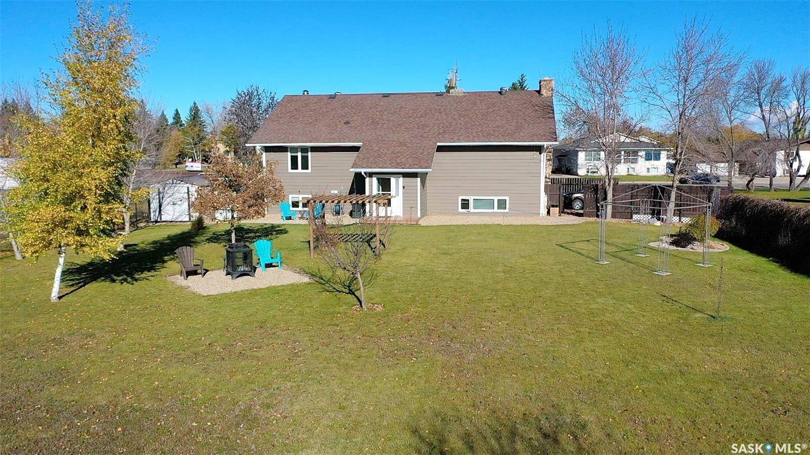 Yorkton, SK S3N 3V6,395 Riverview ROAD