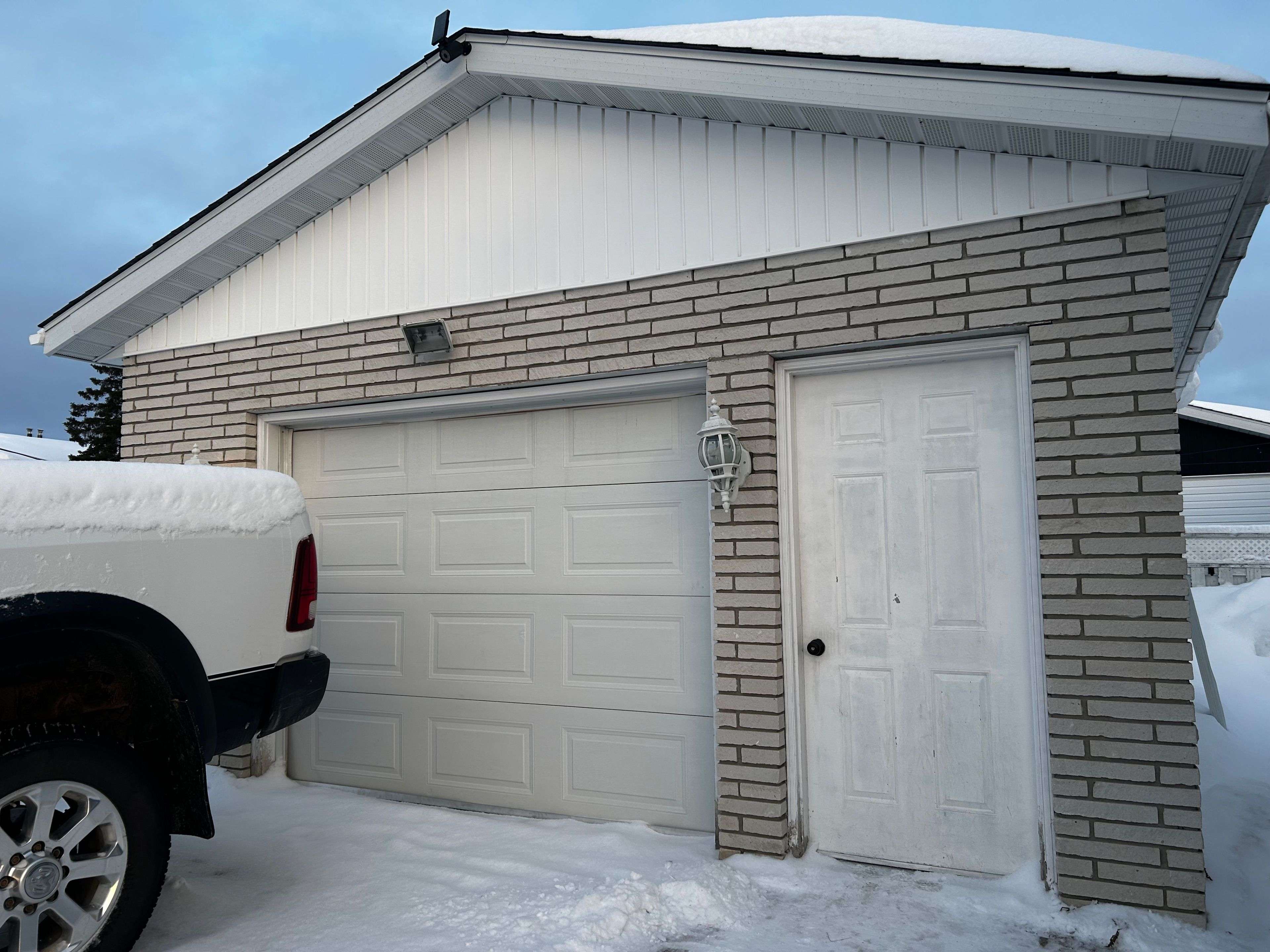 Kapuskasing, ON P5N 2V1,14 Bouldier ST