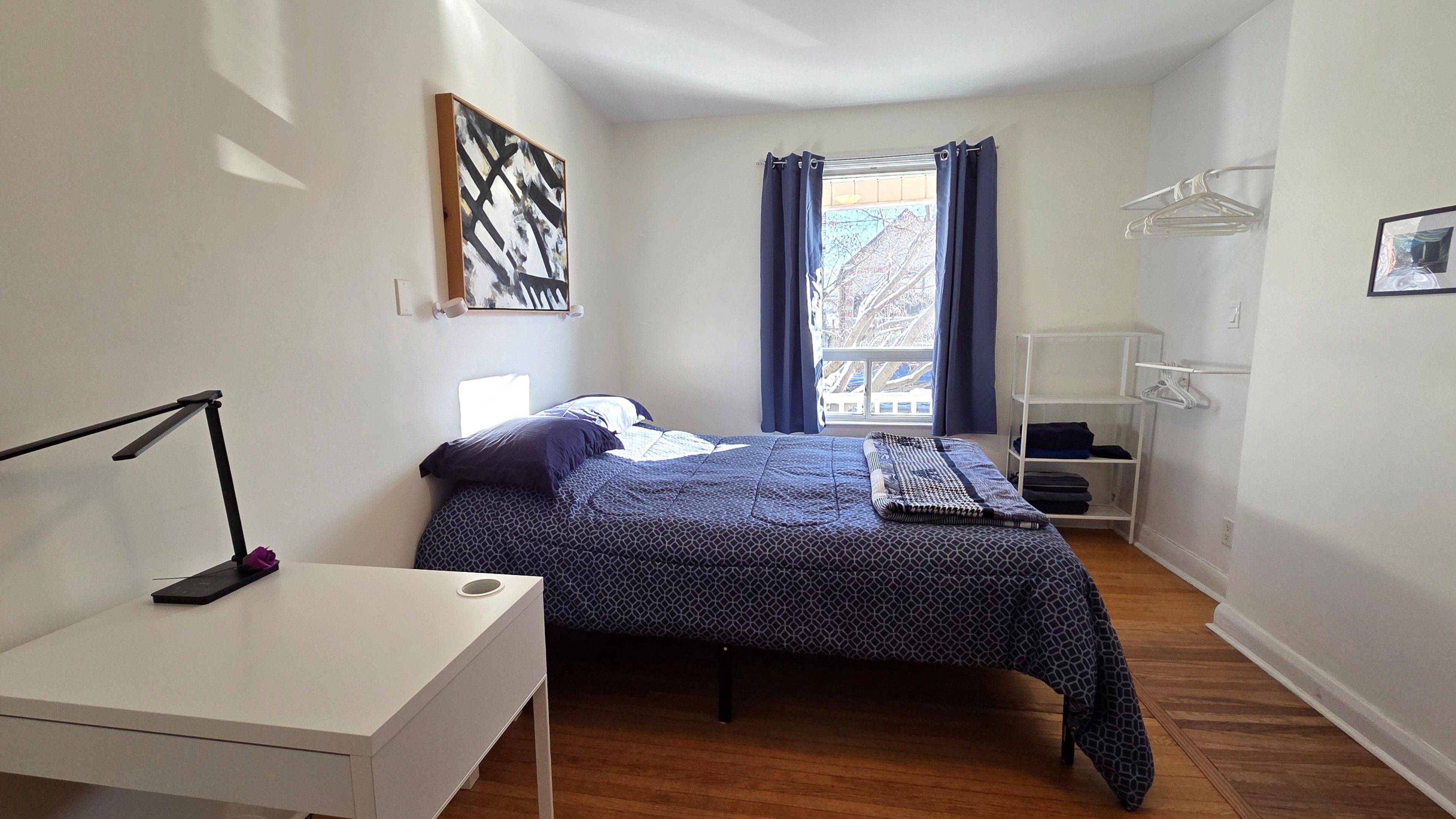 Toronto W02, ON M6H 1Y4,50 Lappin AVE