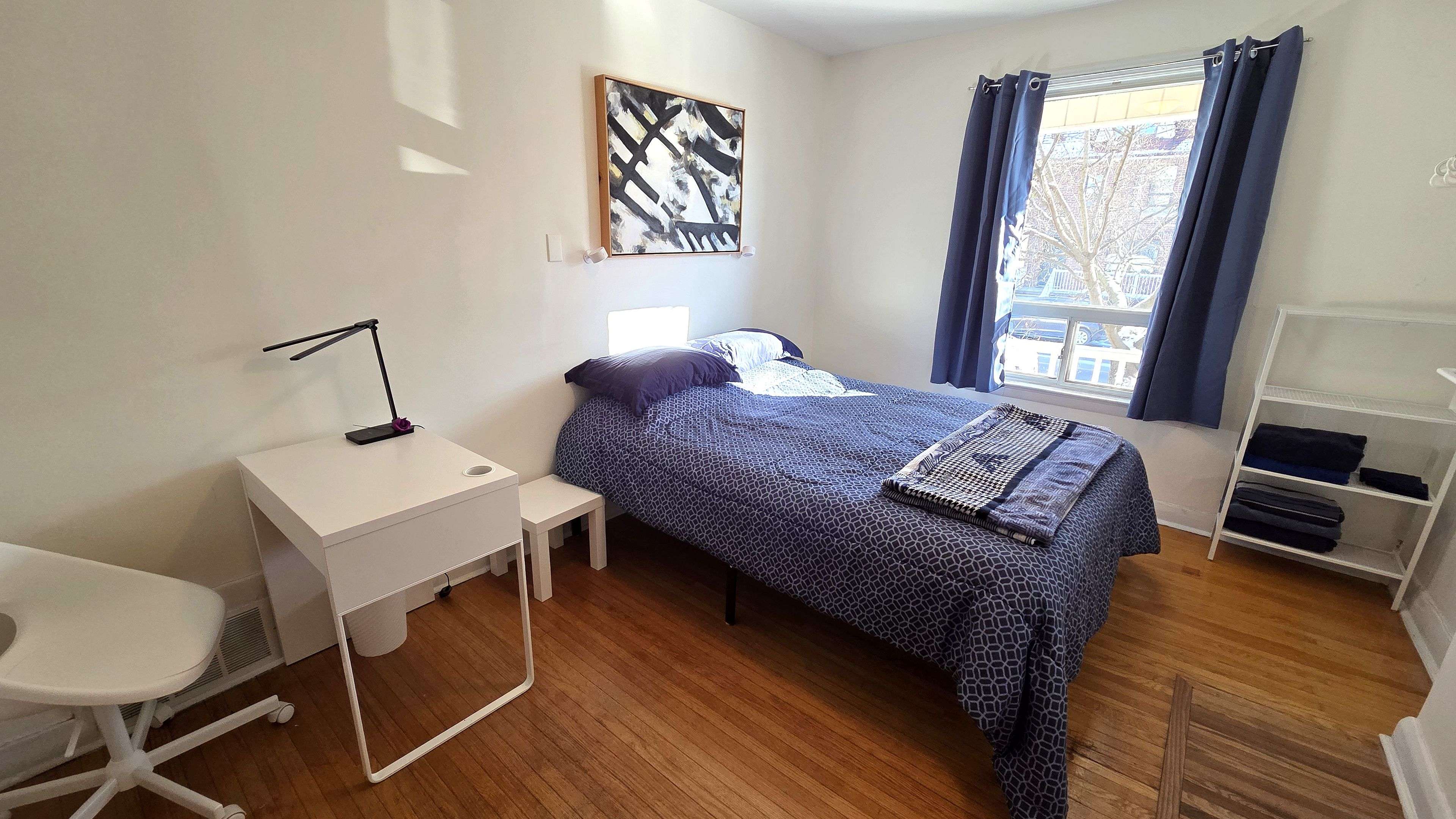 Toronto W02, ON M6H 1Y4,50 Lappin AVE