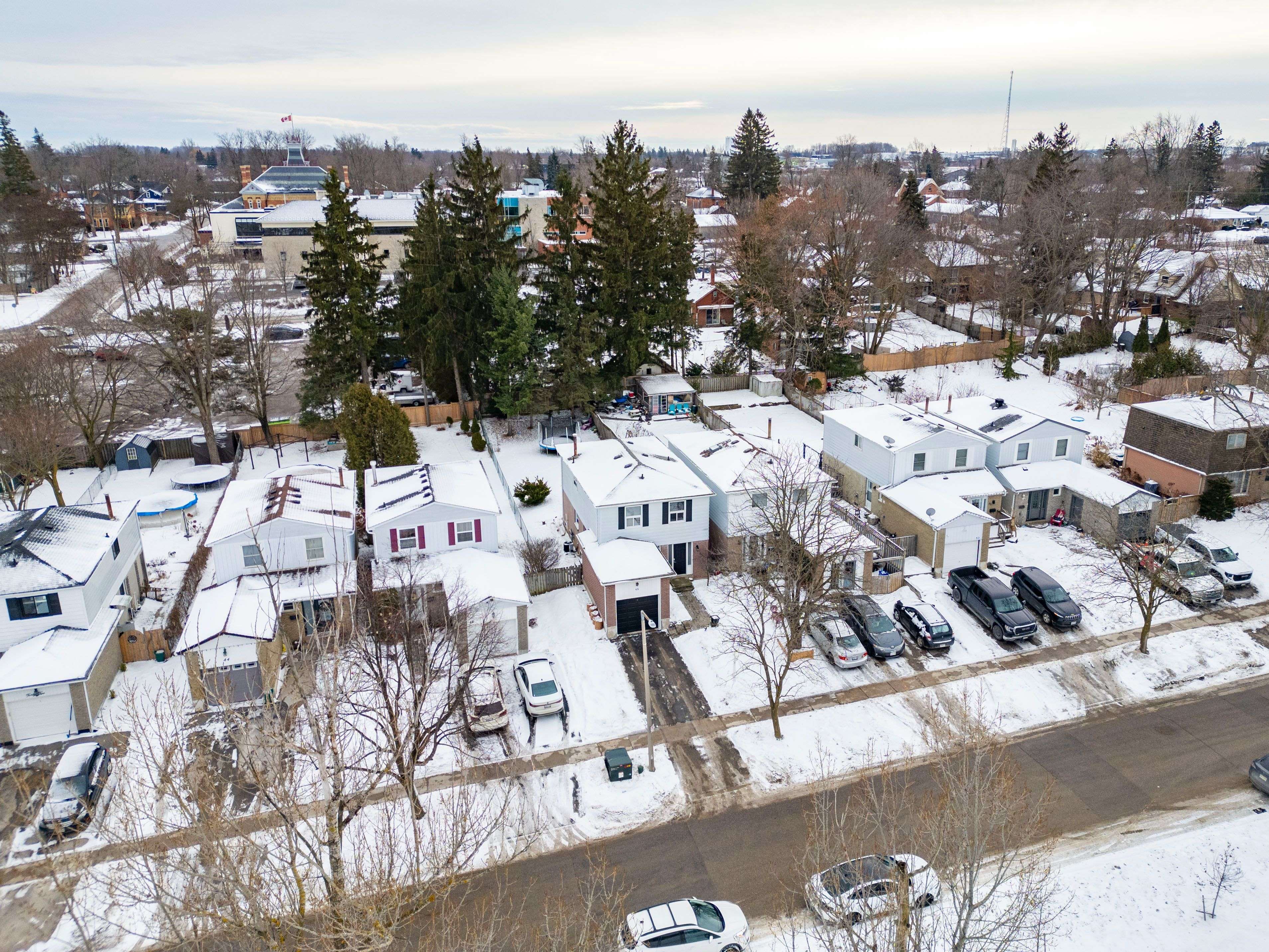 Orangeville, ON L9W 1B2,48 Mccarthy ST