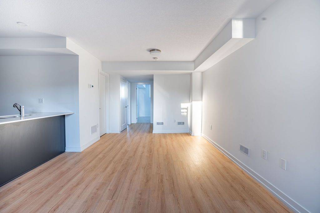 Centre Wellington, ON N1M 0L7,940 DAVID ST N #77