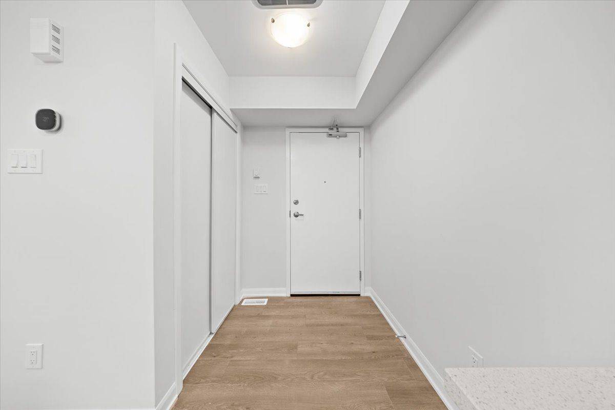 Kanata, ON K2T 0T1,1255 Creekway Private