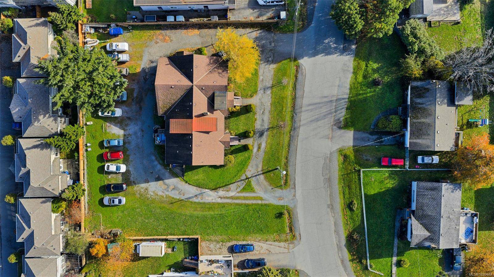 Langford, BC V9B 3B9,942 Preston Way