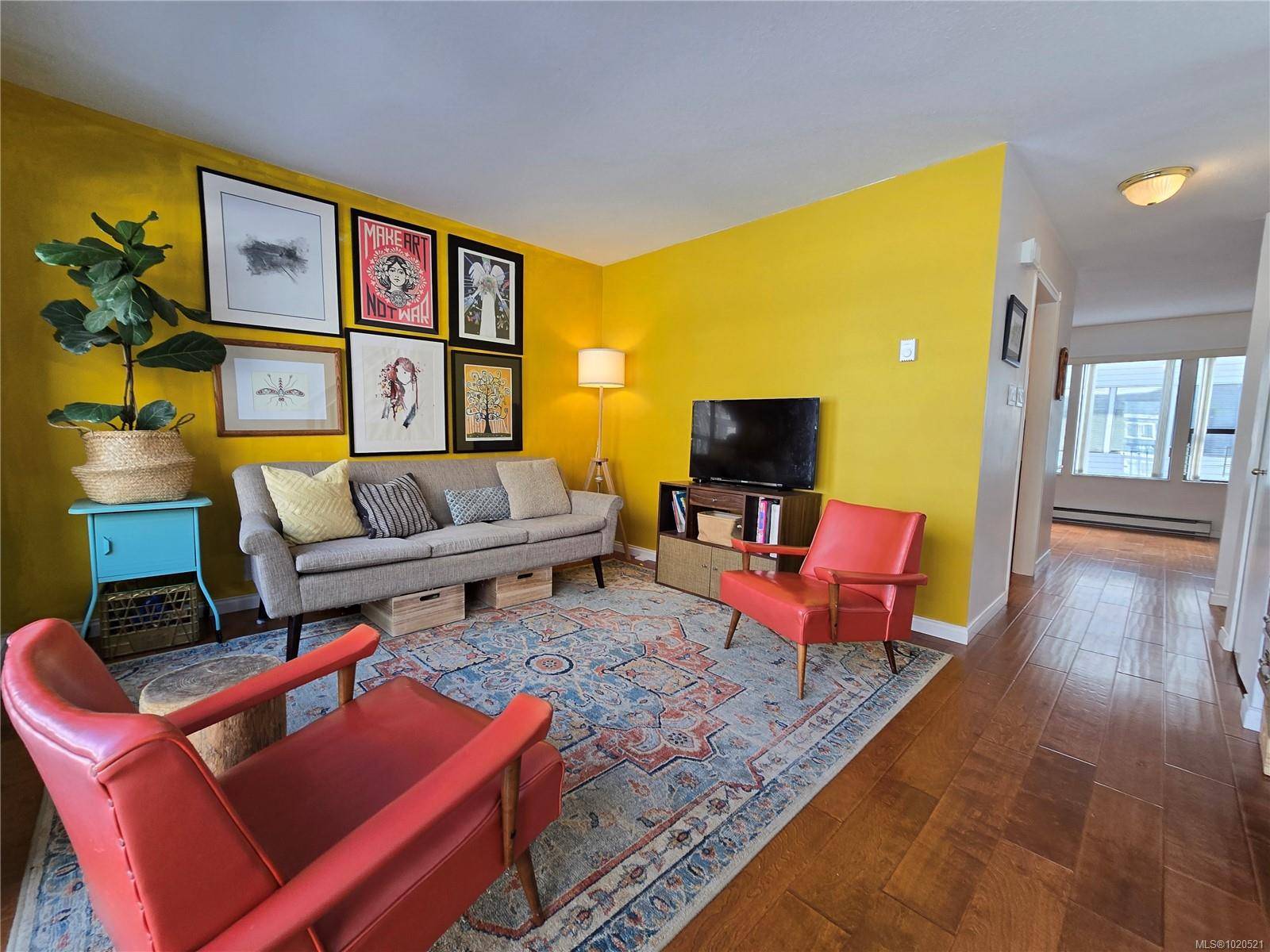 Port Hardy, BC V0N 2P0,8805 Central St #11