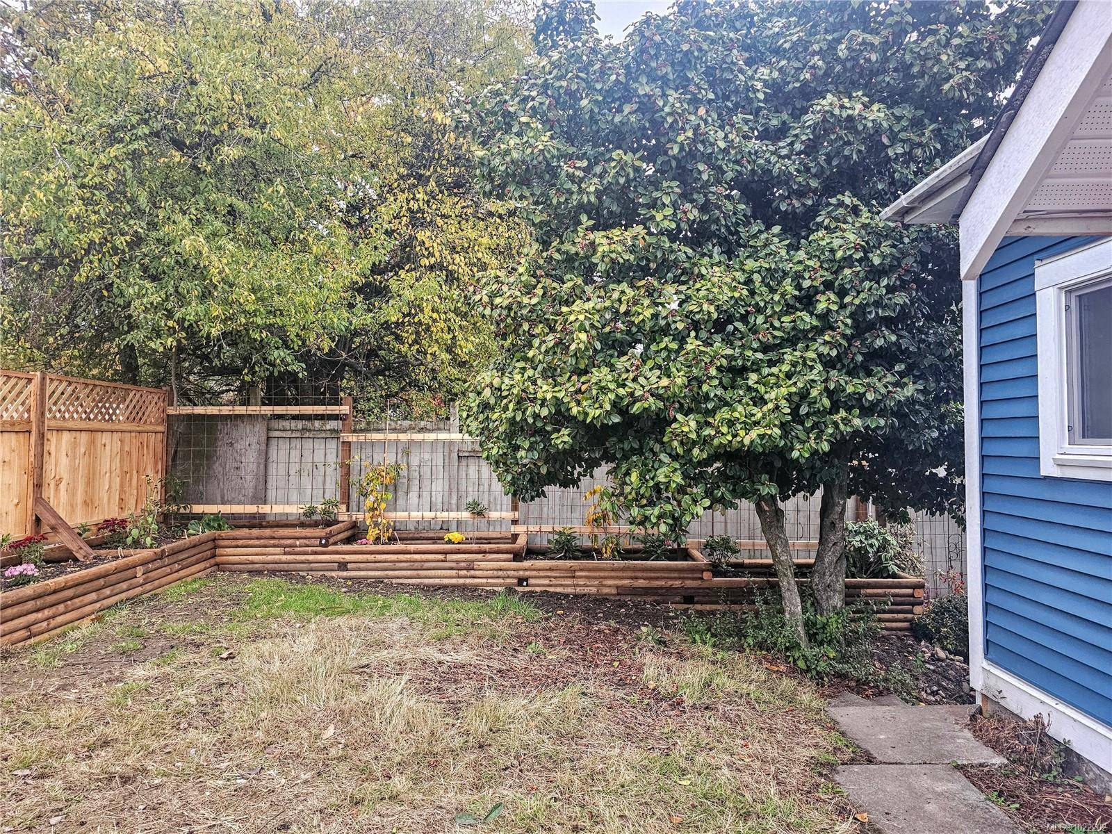 Nanaimo, BC V9R 4T5,495 Nicol St