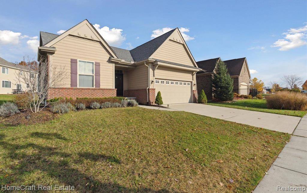 Ypsilanti, MI 48198,8155 STAMFORD DR