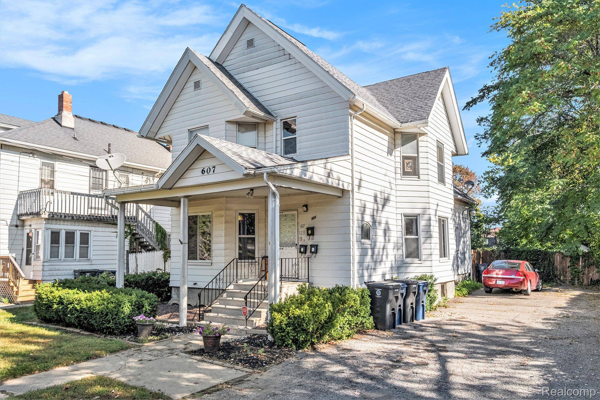 Flint, MI 48503,607 EAST ST