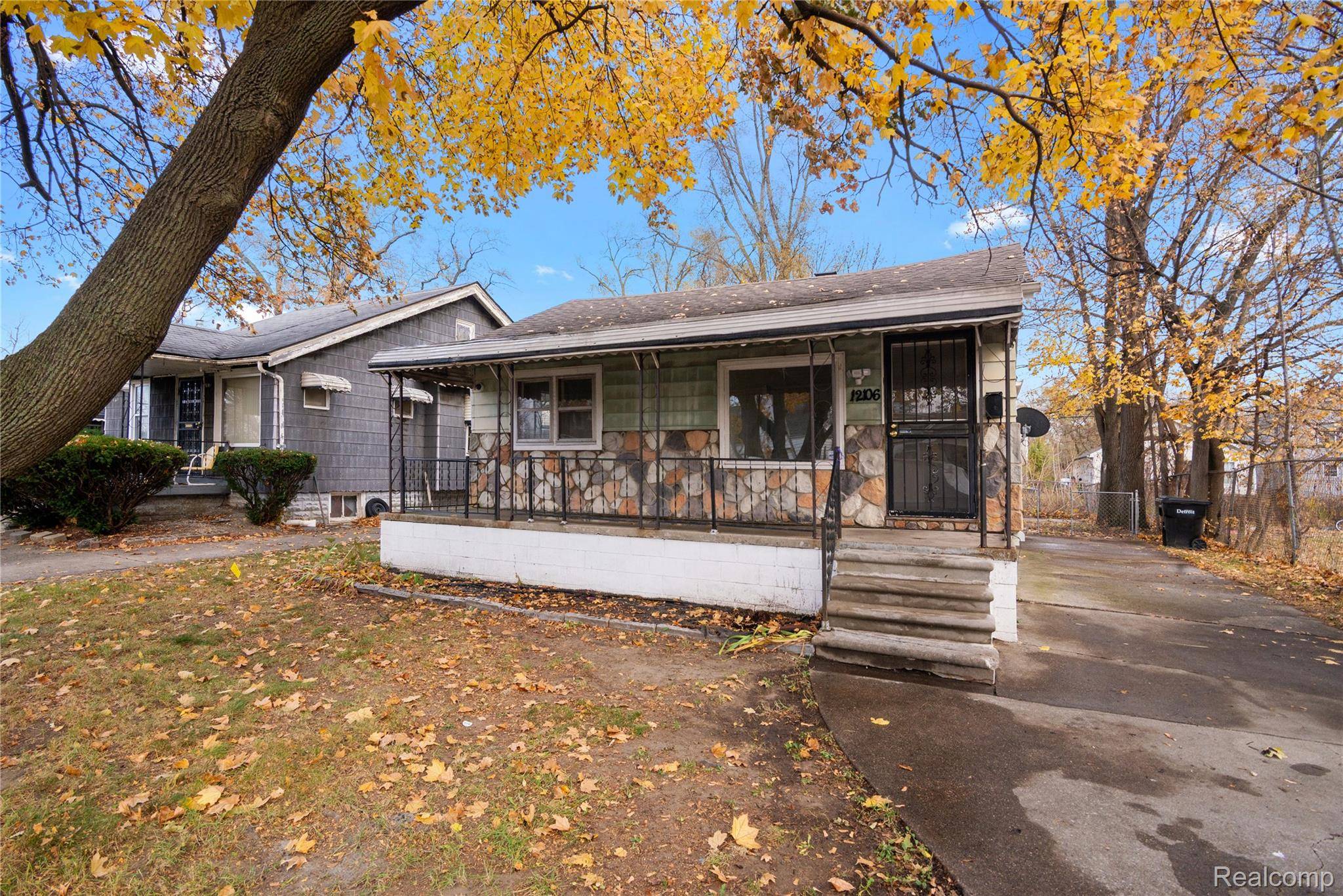 Detroit, MI 48227,12106 Steel ST