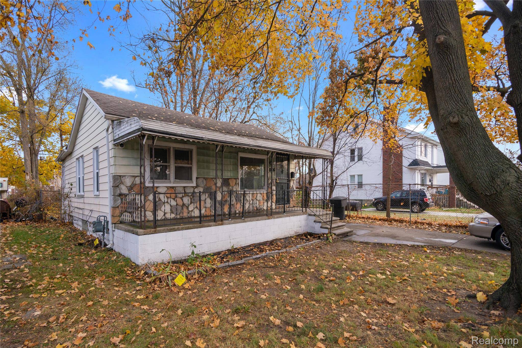 Detroit, MI 48227,12106 Steel ST